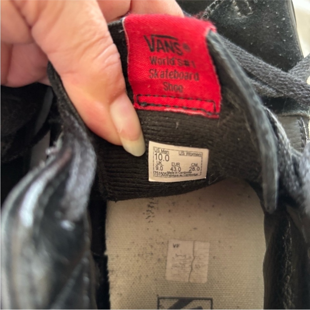 Vans Black Sk8-Hi Suede High-Top Sneakers with Red Tongue Tag - Picture 7 of 12